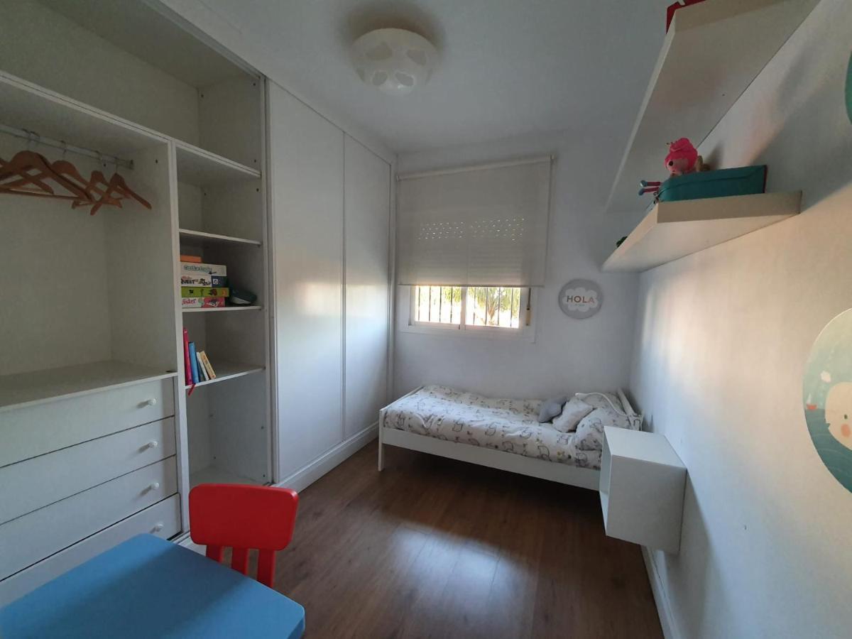 צ'יקלנה דה לה פרונטרה Villa Ostrero מראה חיצוני תמונה
