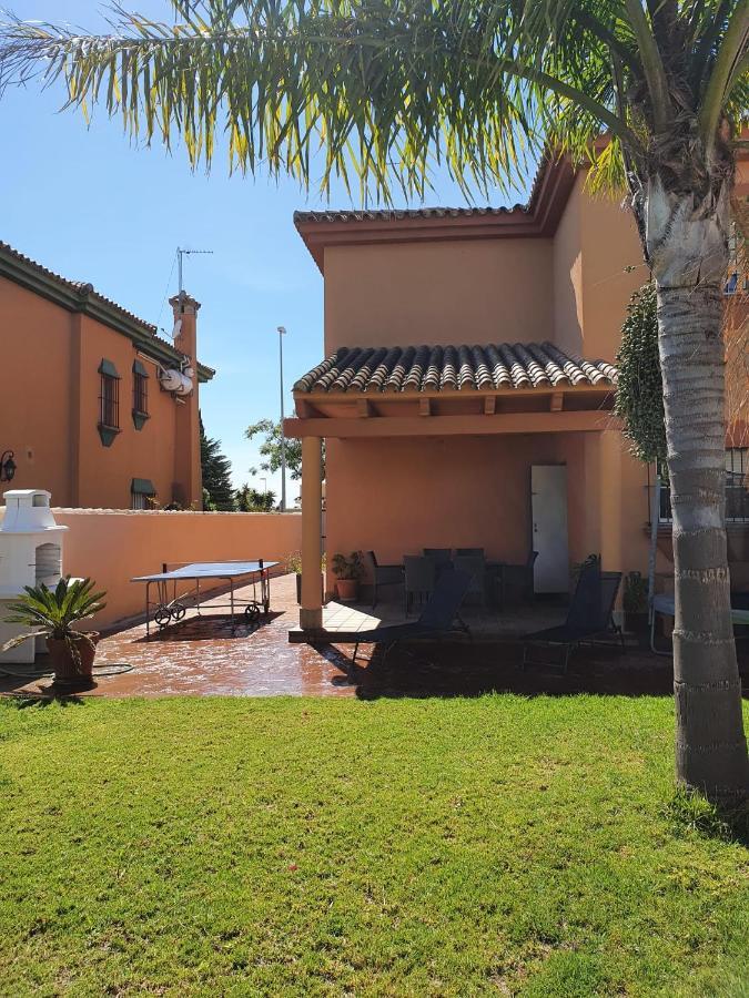 צ'יקלנה דה לה פרונטרה Villa Ostrero מראה חיצוני תמונה