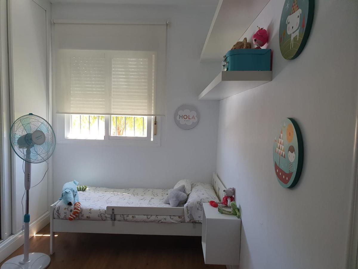 צ'יקלנה דה לה פרונטרה Villa Ostrero מראה חיצוני תמונה